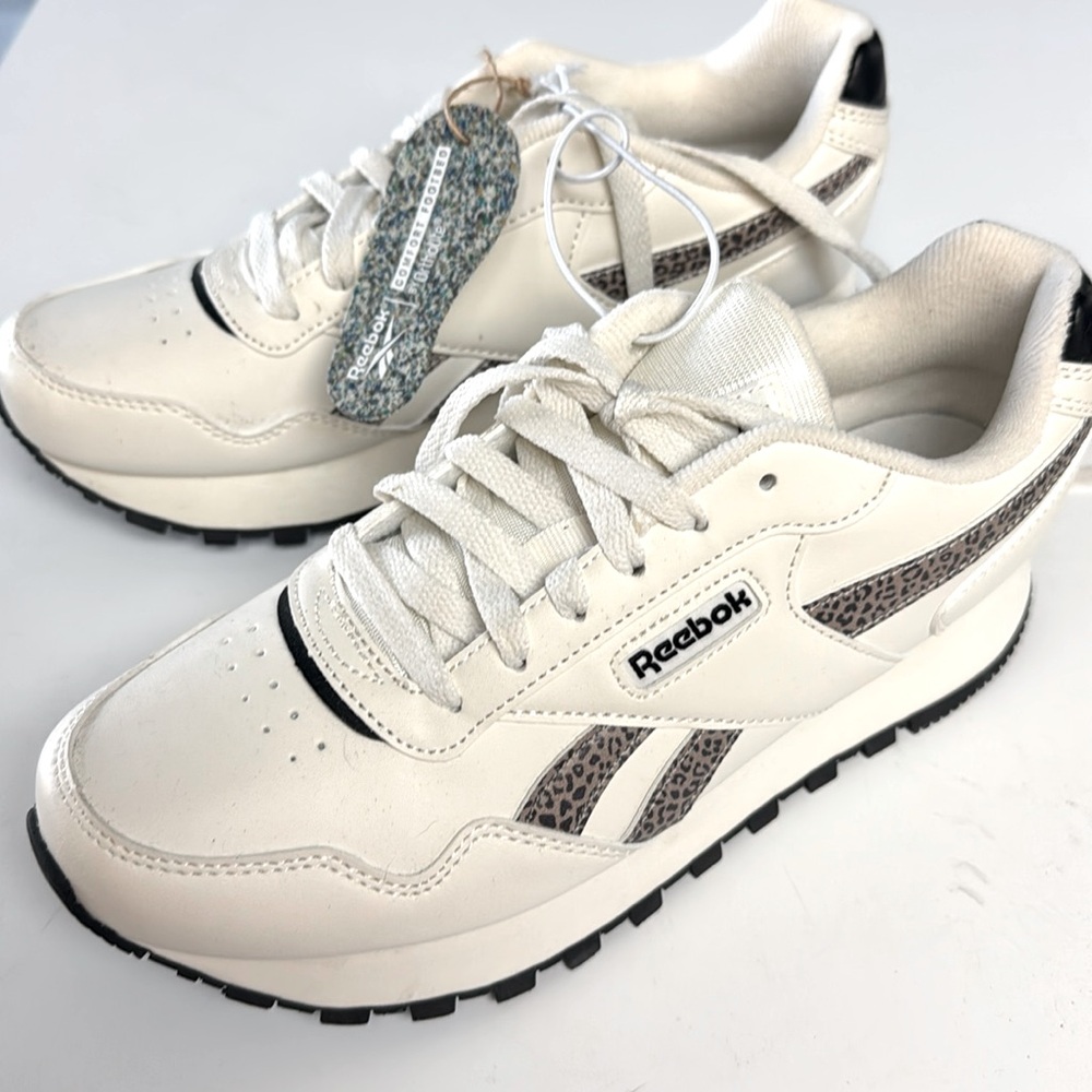 Reebok Women's Classic Leather Low Top Shoes White/Leopard